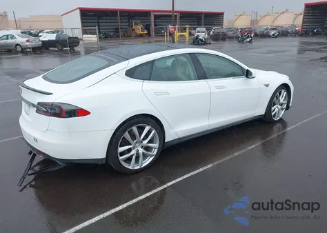 2013 Tesla Model S Performance из США, поврежденный, VIN 5YJSA1CP3DFP05886